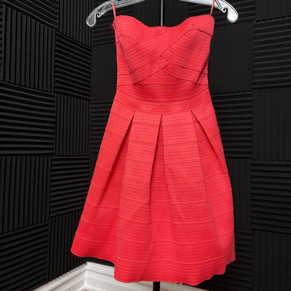 Express Strapless Day Dress